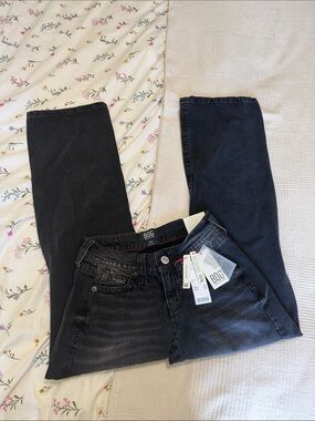 LOW RISE NEW WITH TAG BDG BAGGY Jeans in Washed Black